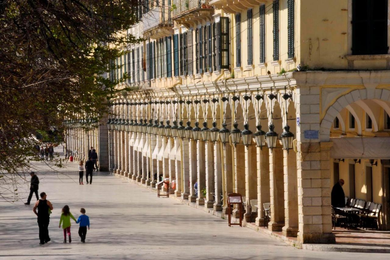 Palazzo Luxury Suite - View To Liston Square & Old Fortress Of Corfu Old Town Exteriör bild