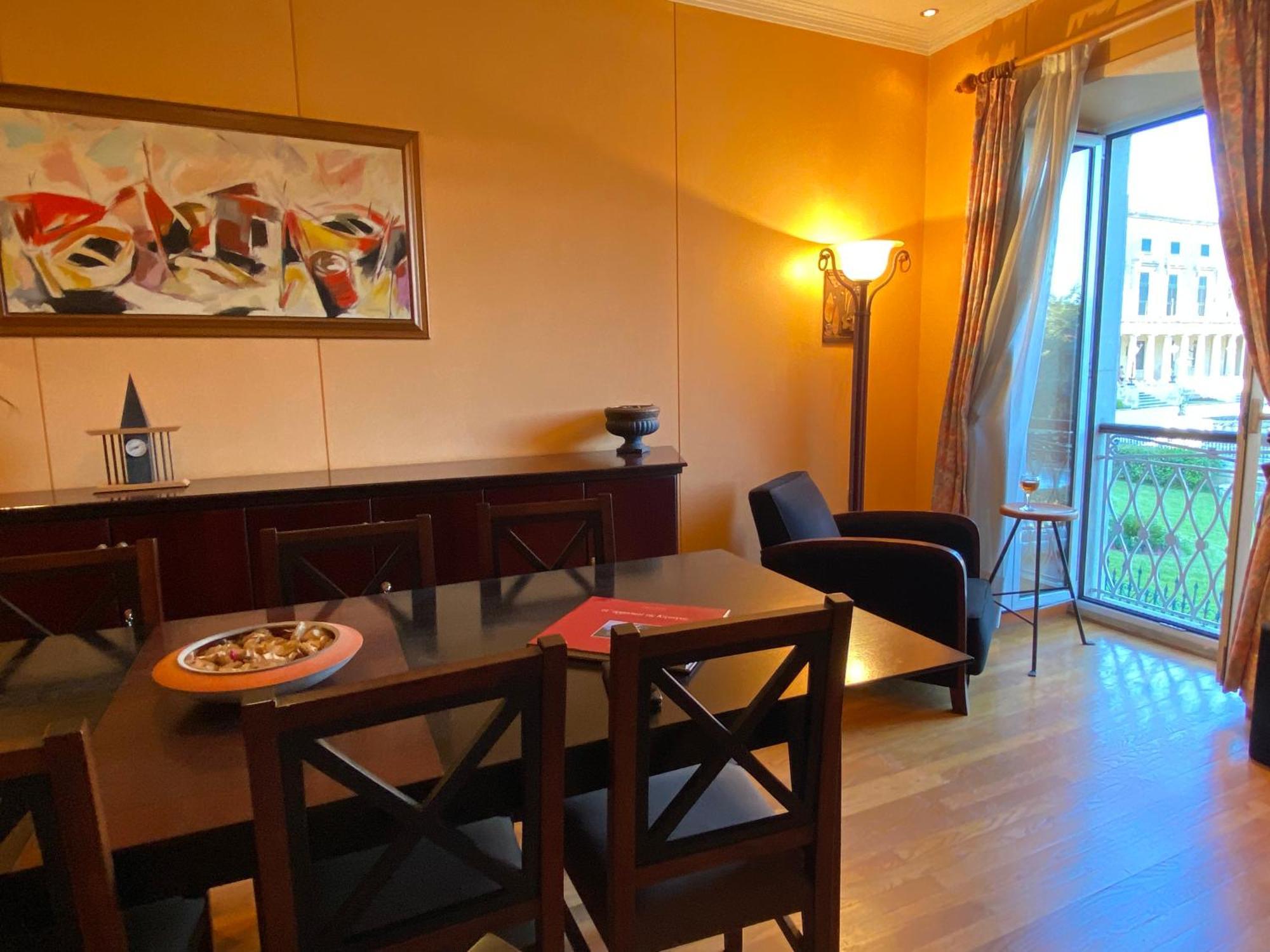 Palazzo Luxury Suite - View To Liston Square & Old Fortress Of Corfu Old Town Exteriör bild