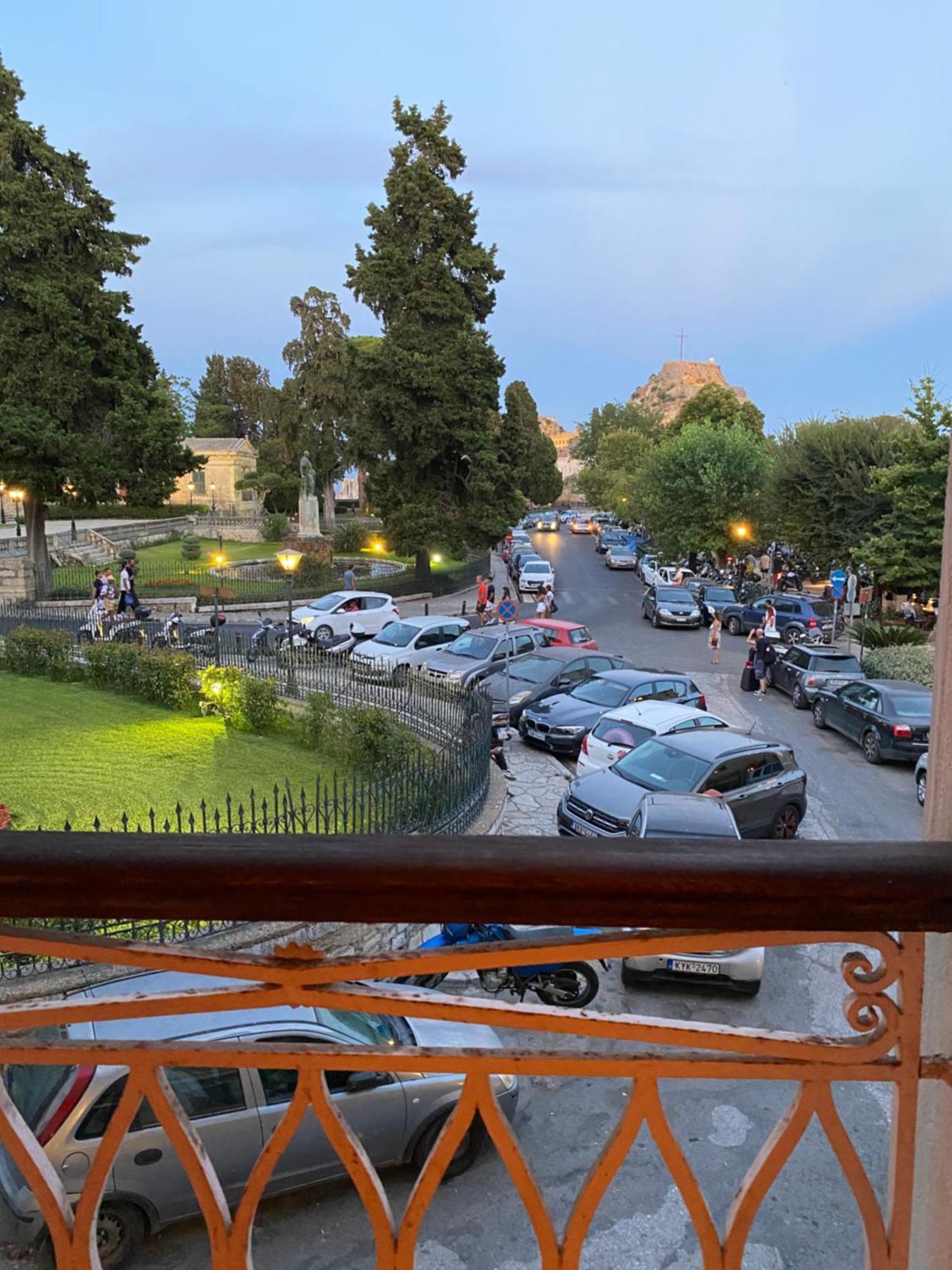 Palazzo Luxury Suite - View To Liston Square & Old Fortress Of Corfu Old Town Exteriör bild