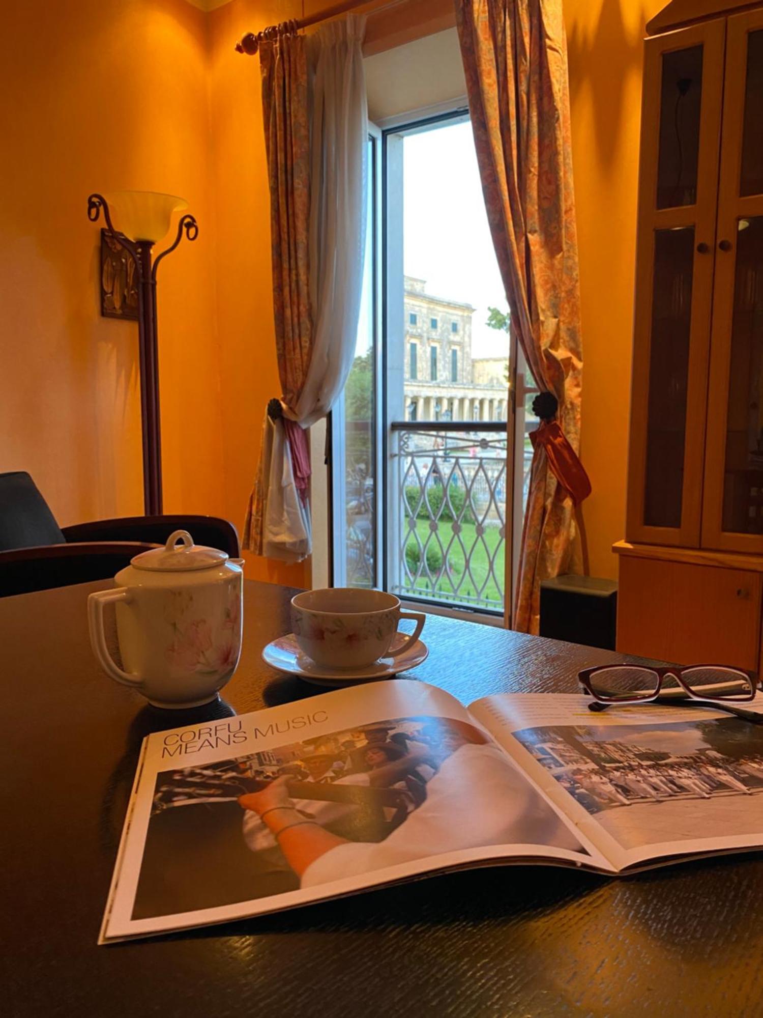 Palazzo Luxury Suite - View To Liston Square & Old Fortress Of Corfu Old Town Exteriör bild
